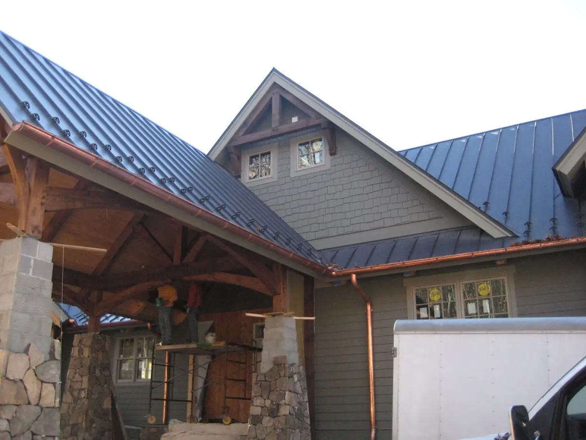 Craftsman Roofing team delivering quality roofing work in Grandview - Thorpe